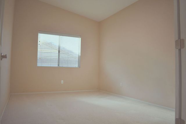 2536 Fox Run Lane, Bullhead City, AZ 86442