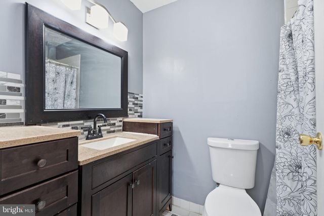 1720 JULIE CT, Bensalem, PA 19020
