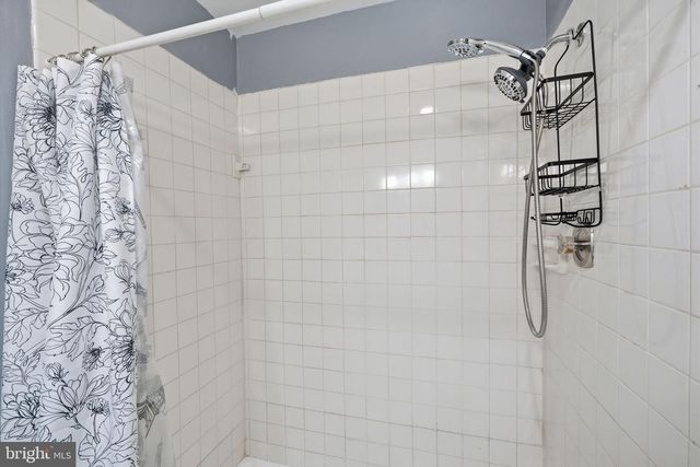 1720 JULIE CT, Bensalem, PA 19020