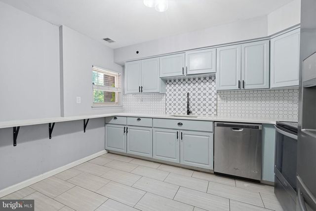 1720 JULIE CT, Bensalem, PA 19020