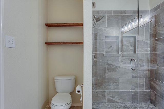 931 Hunter Lane, Burleson, TX 76028