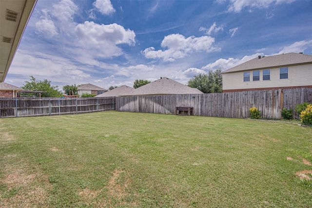 931 Hunter Lane, Burleson, TX 76028
