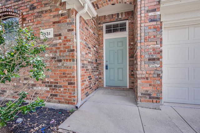 931 Hunter Lane, Burleson, TX 76028