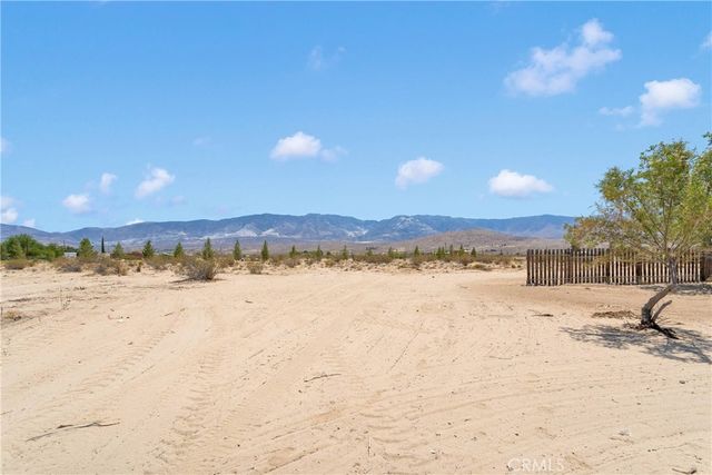 35025 El Dorado Street, Lucerne Valley, CA 92356