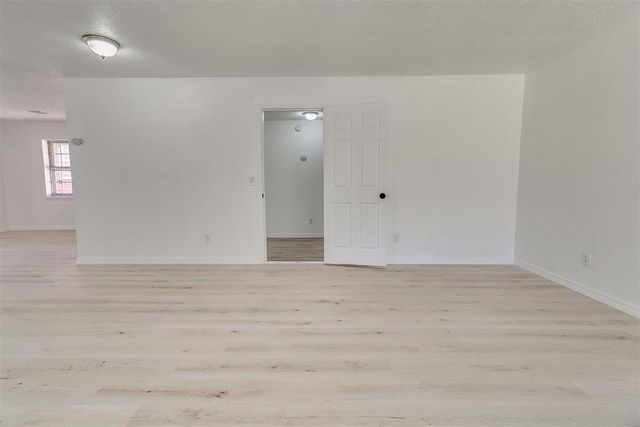 4300 Bonaparte Boulevard, Oklahoma City, OK 73110