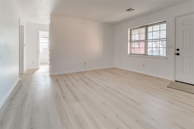 4300 Bonaparte Boulevard, Oklahoma City, OK 73110