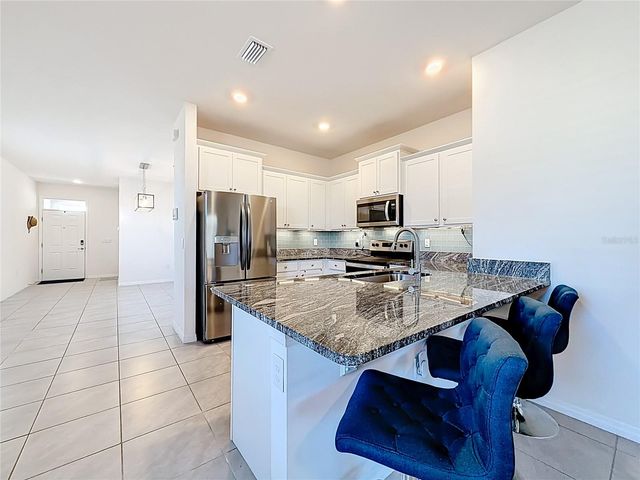 7872 JUNE LANE, Wildwood, FL 34785