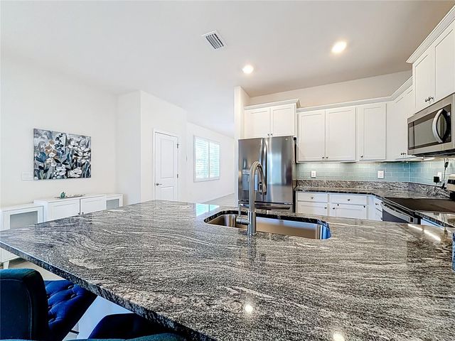 7872 JUNE LANE, Wildwood, FL 34785