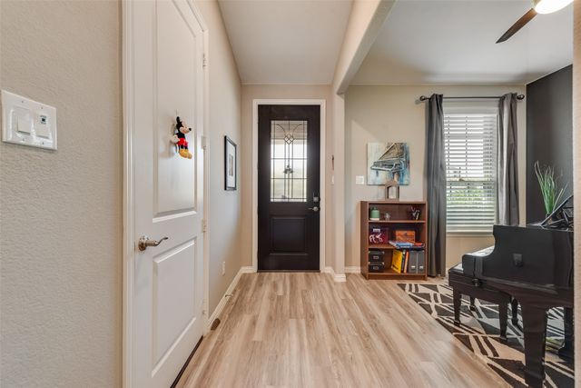 1919 Livingston Road, Irving, TX 75062