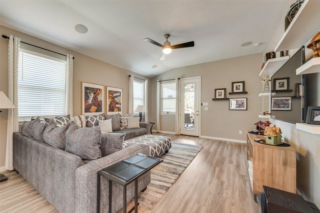 1919 Livingston Road, Irving, TX 75062