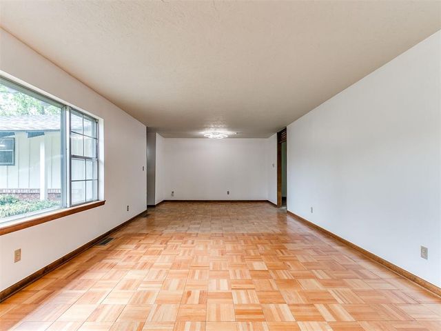 3575 Katherine Street, Choctaw, OK 73020