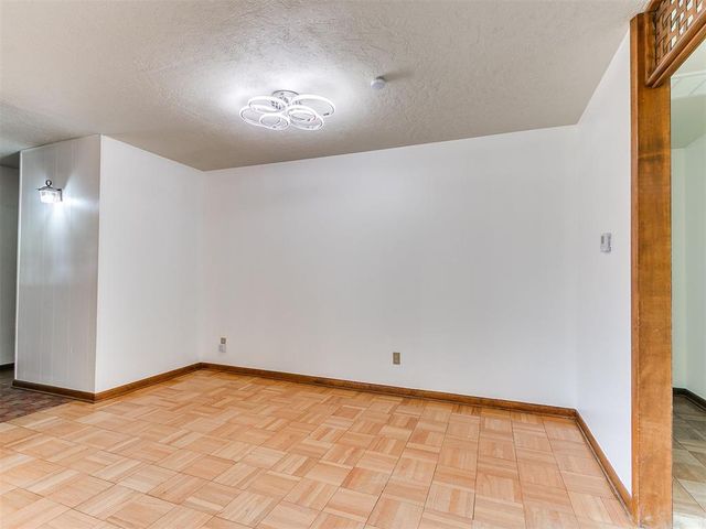 3575 Katherine Street, Choctaw, OK 73020