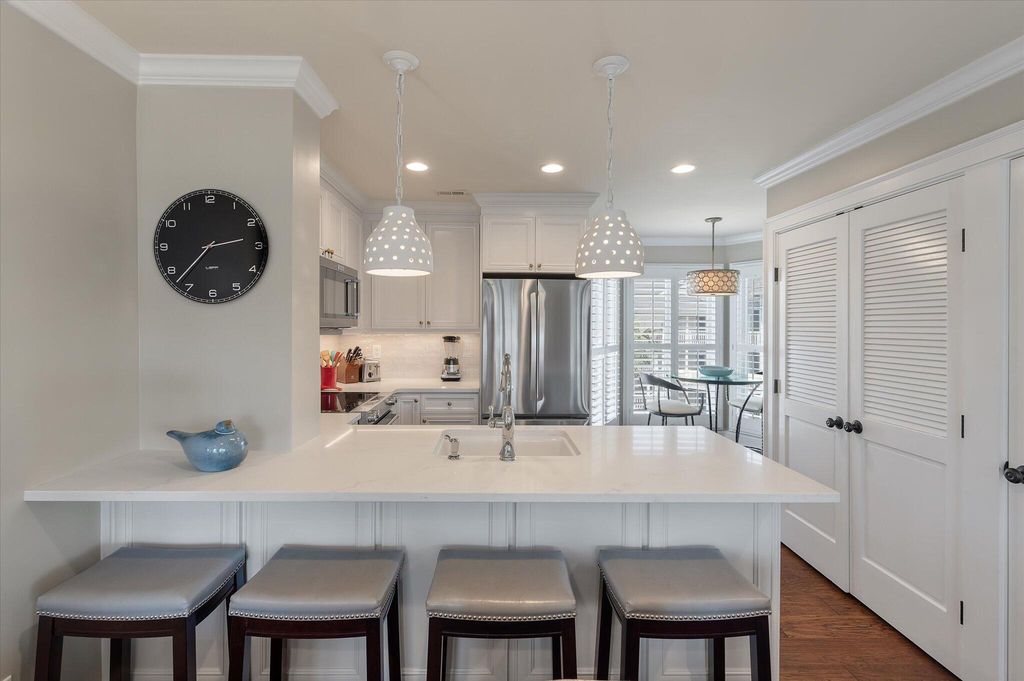 Image 13 of property listing at 9000 Palmetto Drive Drive A301, Isle Of Palms, SC 29451