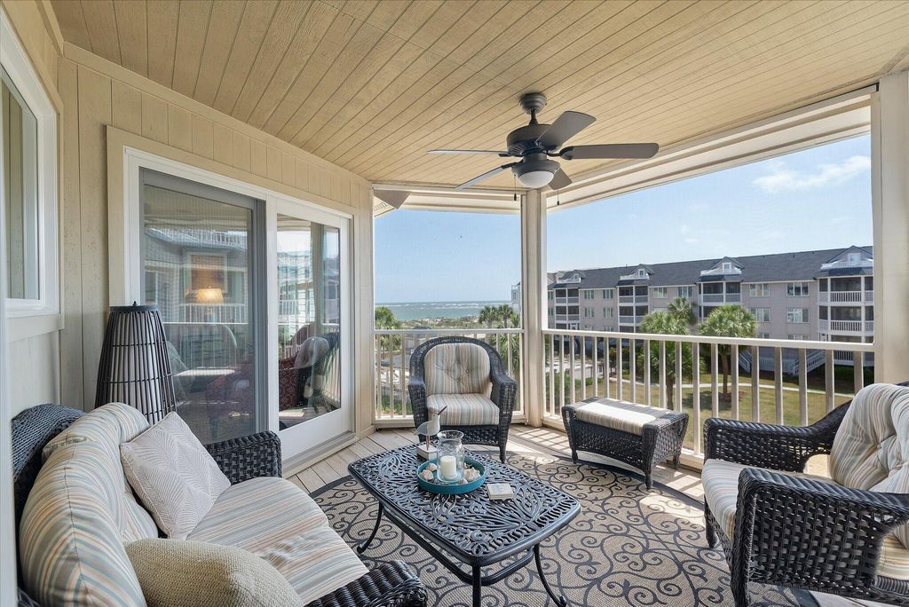 Image 19 of property listing at 9000 Palmetto Drive Drive A301, Isle Of Palms, SC 29451
