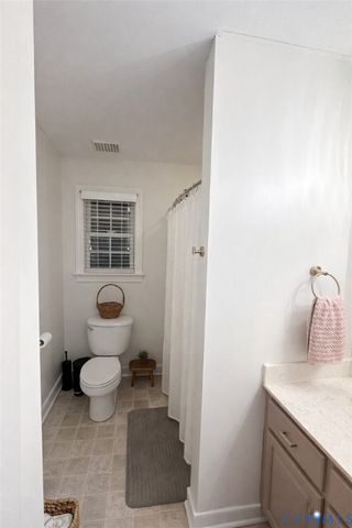 211 Pine Ridge Rd, Aylett, VA 23009