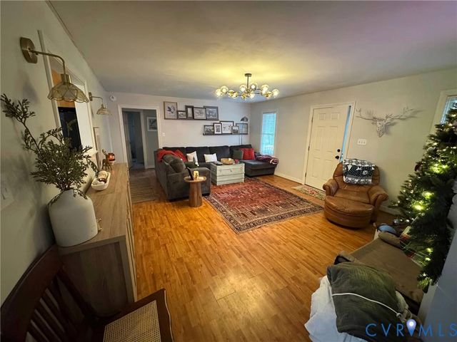 211 Pine Ridge Rd, Aylett, VA 23009