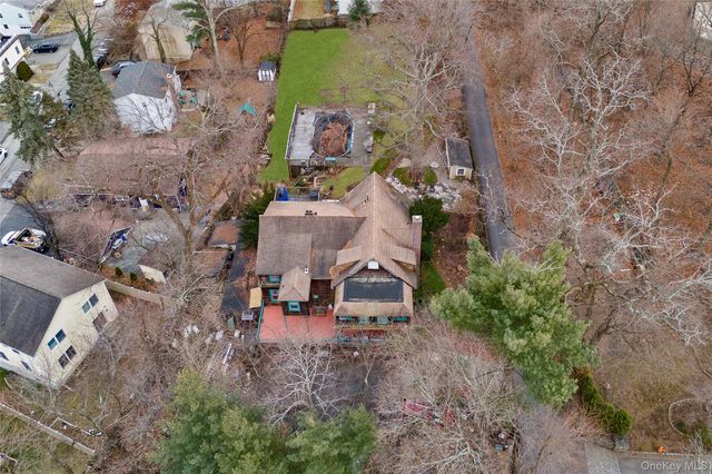5 Forkland Lane, Dobbs Ferry, NY 10522