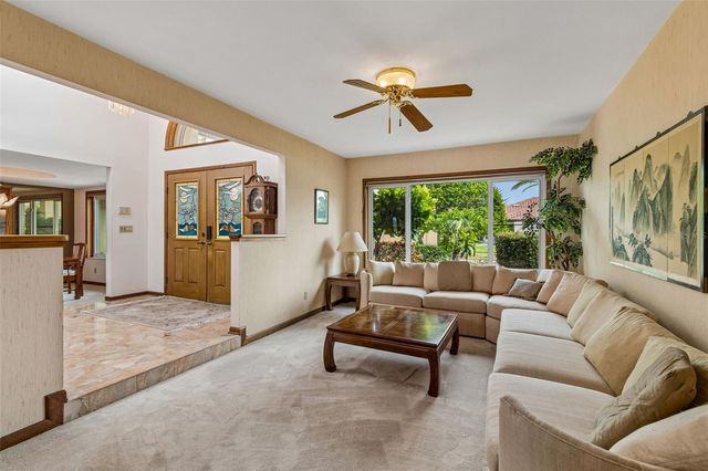 9815 BAY ISLAND DRIVE, Tampa, FL 33615