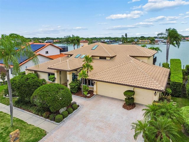 9815 BAY ISLAND DRIVE, Tampa, FL 33615