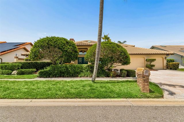 9815 BAY ISLAND DRIVE, Tampa, FL 33615