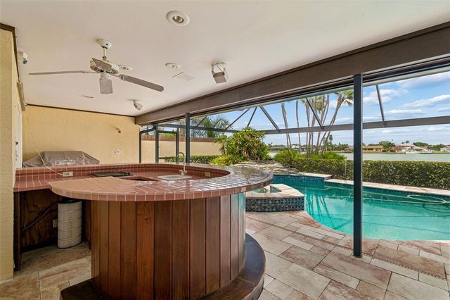 9815 BAY ISLAND DRIVE, Tampa, FL 33615