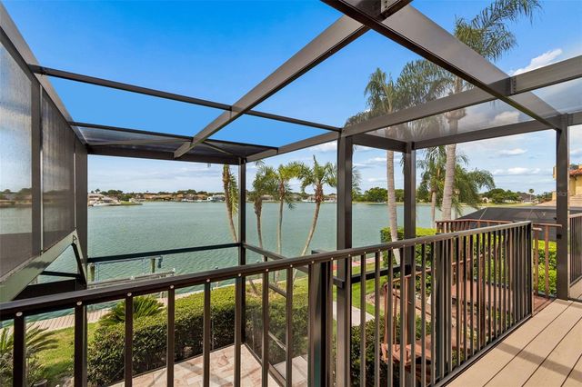 9815 BAY ISLAND DRIVE, Tampa, FL 33615