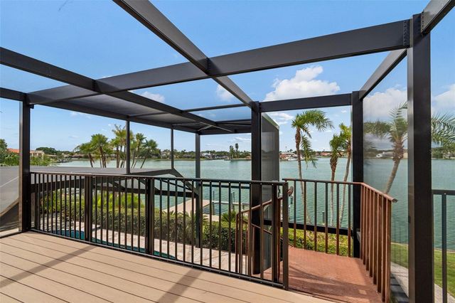9815 BAY ISLAND DRIVE, Tampa, FL 33615