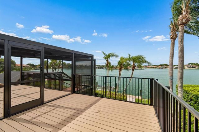 9815 BAY ISLAND DRIVE, Tampa, FL 33615