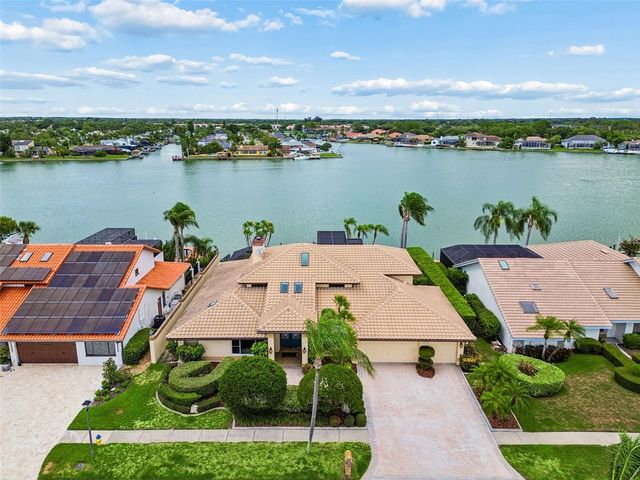 9815 BAY ISLAND DRIVE, Tampa, FL 33615