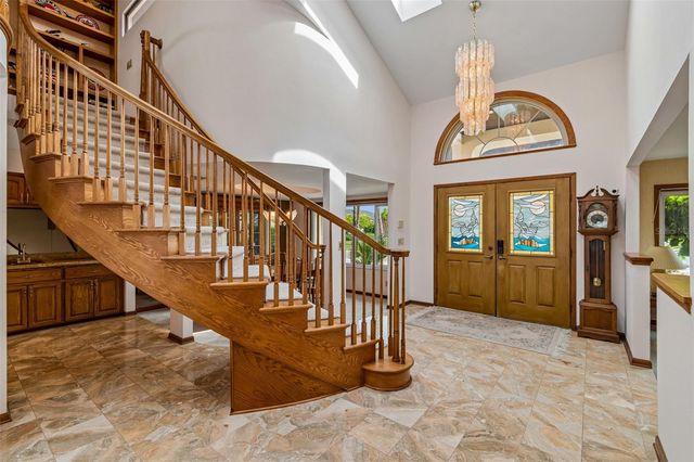 9815 BAY ISLAND DRIVE, Tampa, FL 33615