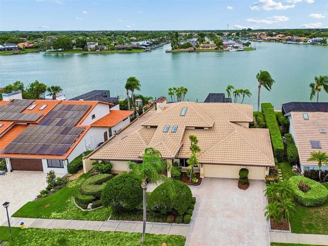 9815 BAY ISLAND DRIVE, Tampa, FL 33615