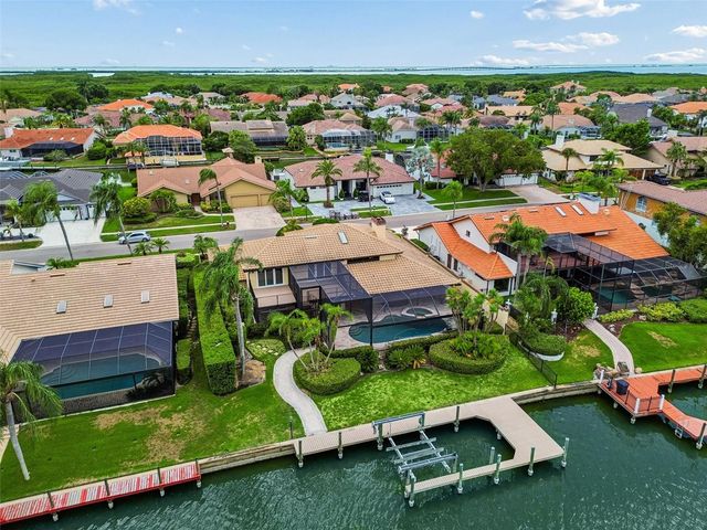 9815 BAY ISLAND DRIVE, Tampa, FL 33615