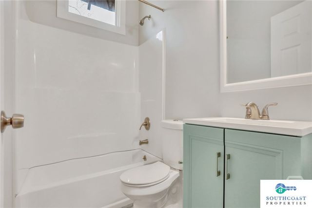 27 W 54th Street, Savannah, GA 31405