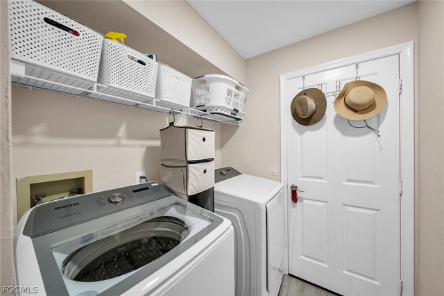 15069 Cloverdale DR, Fort Myers, FL 33919