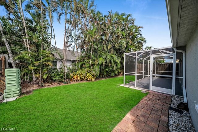 15069 Cloverdale DR, Fort Myers, FL 33919