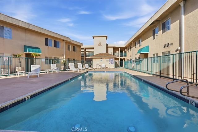 2222 S Mesa 8, San Pedro, CA 90731