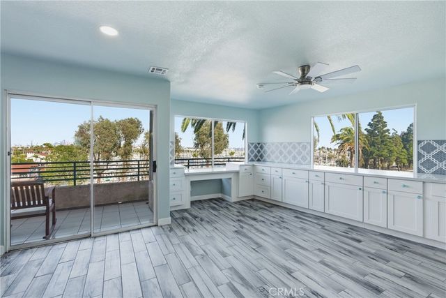 2222 S Mesa 8, San Pedro, CA 90731