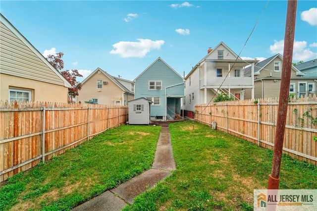 531 Penn Street, Perth Amboy, NJ 08861