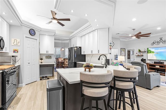 8761 Timber Run CT, Fort Myers, FL 33908