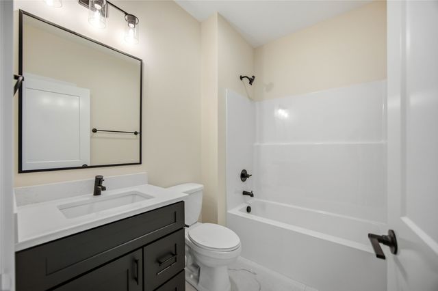 2605 Ponte Place, Adel, IA 50003