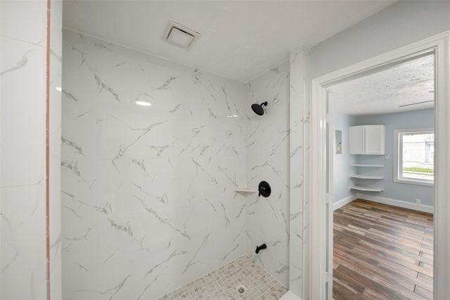 3613 83rd Street, Galveston, TX 77554