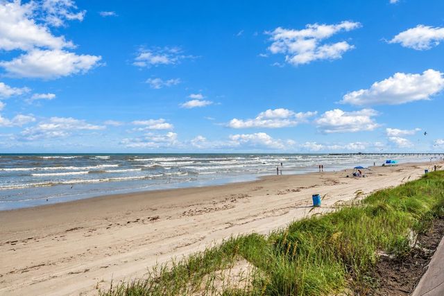 3613 83rd Street, Galveston, TX 77554