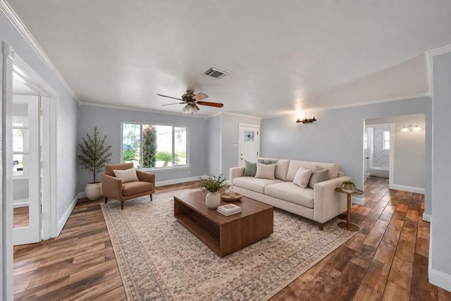 3613 83rd Street, Galveston, TX 77554