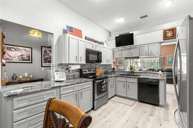 11052 SW 53RD CIRCLE, Ocala, FL 34476
