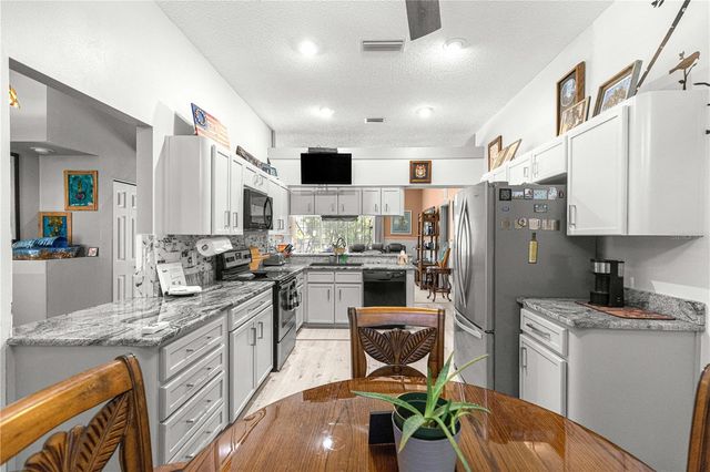 11052 SW 53RD CIRCLE, Ocala, FL 34476