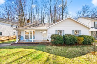 5620 Running Wood Lane, Charlotte, NC 28215