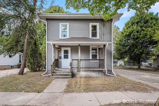 907 E Lincoln Street, Mount Pleasant, MI 48858