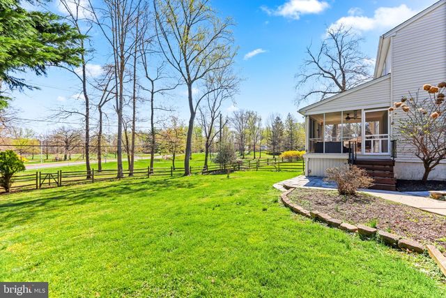 2117 WOODFORK RD, Lutherville Timonium, MD 21093