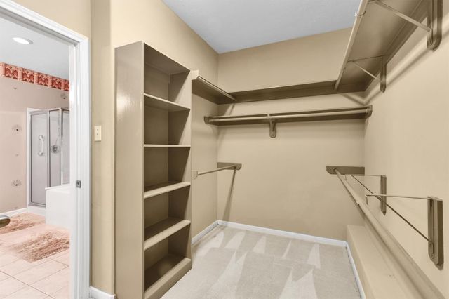 10 Clarewood Court, The Woodlands, TX 77385