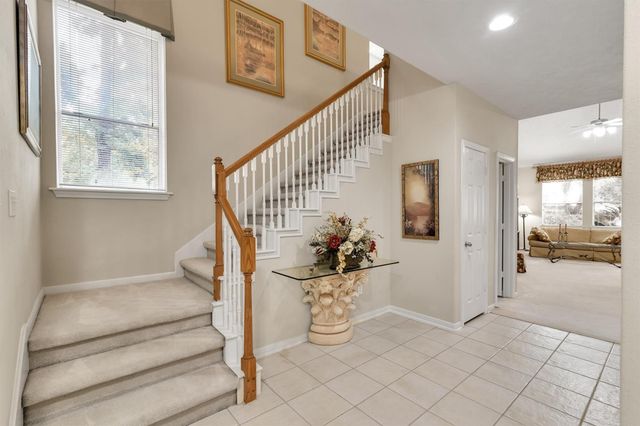 10 Clarewood Court, The Woodlands, TX 77385